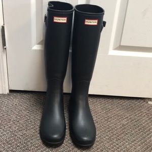 Hunter Women’s Original Refined Rain Boots